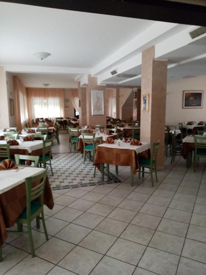 Hotel Costa Verde 圣乔瓦尼·罗通多 外观 照片